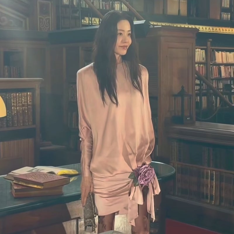 Go Hyun-jung's look that saved the abstruse fashion said to be hard to survive...