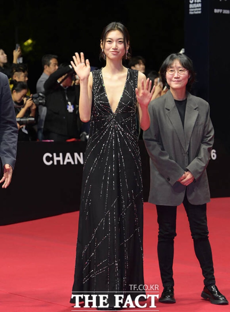 Not an ambassador... but celebrities receiving a flood of luxury sponsorships: BIFF dresses