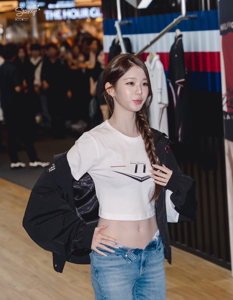 Jang Won-young's F1 fashion that completely crushed the 173cm proportions..