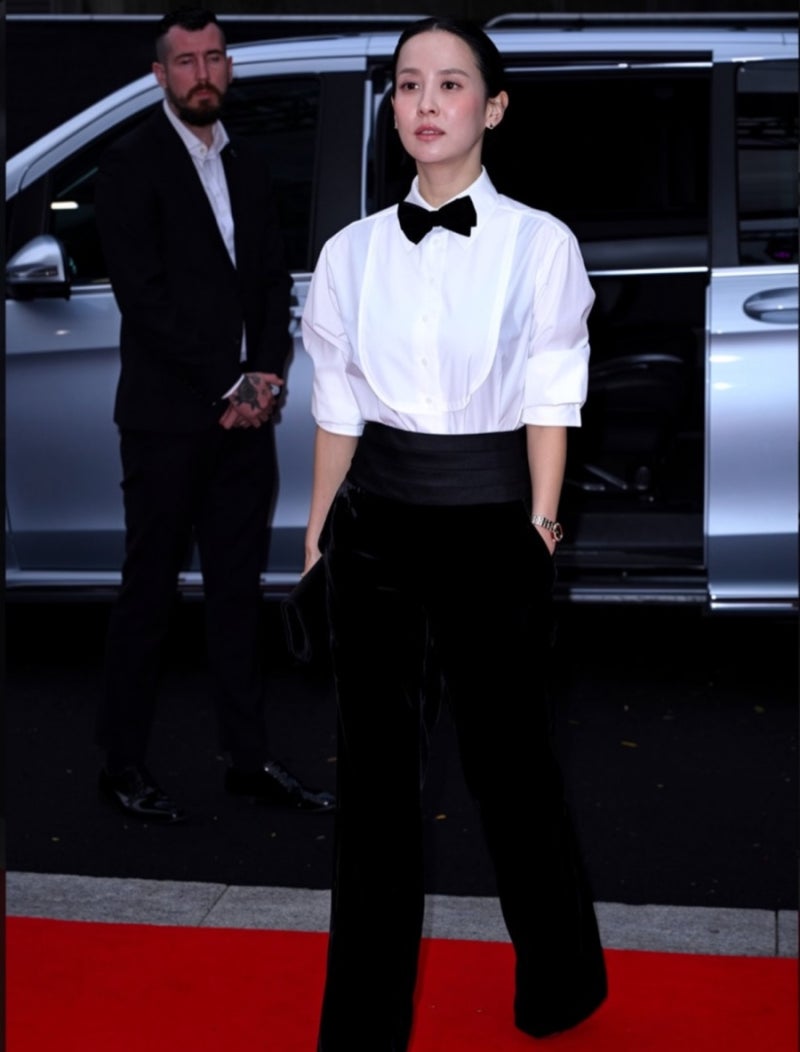 Even cooler than Jo In-sung... Actress's suit fit at the BFI London Film Festival