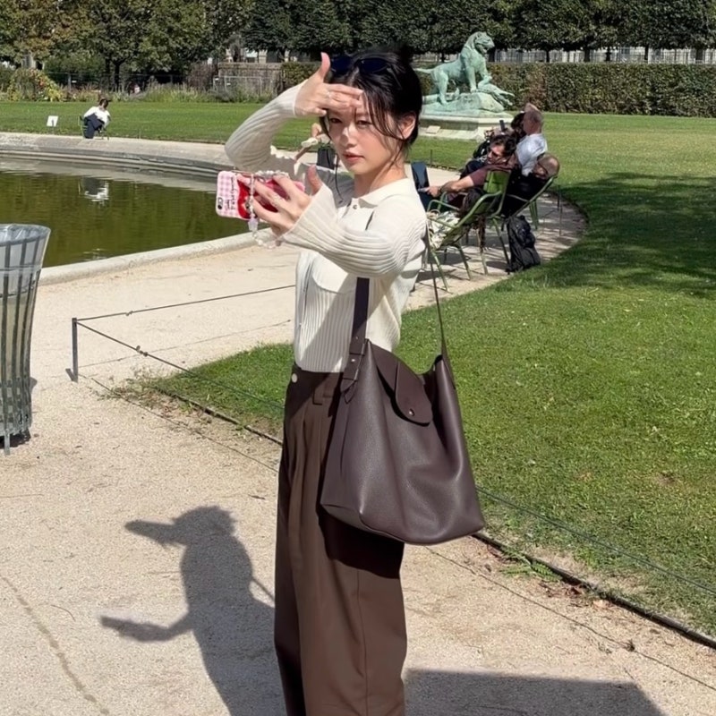Celebrity 'Perfect Daughter' Fashion Wearing the Hyundai Department Store Core Look