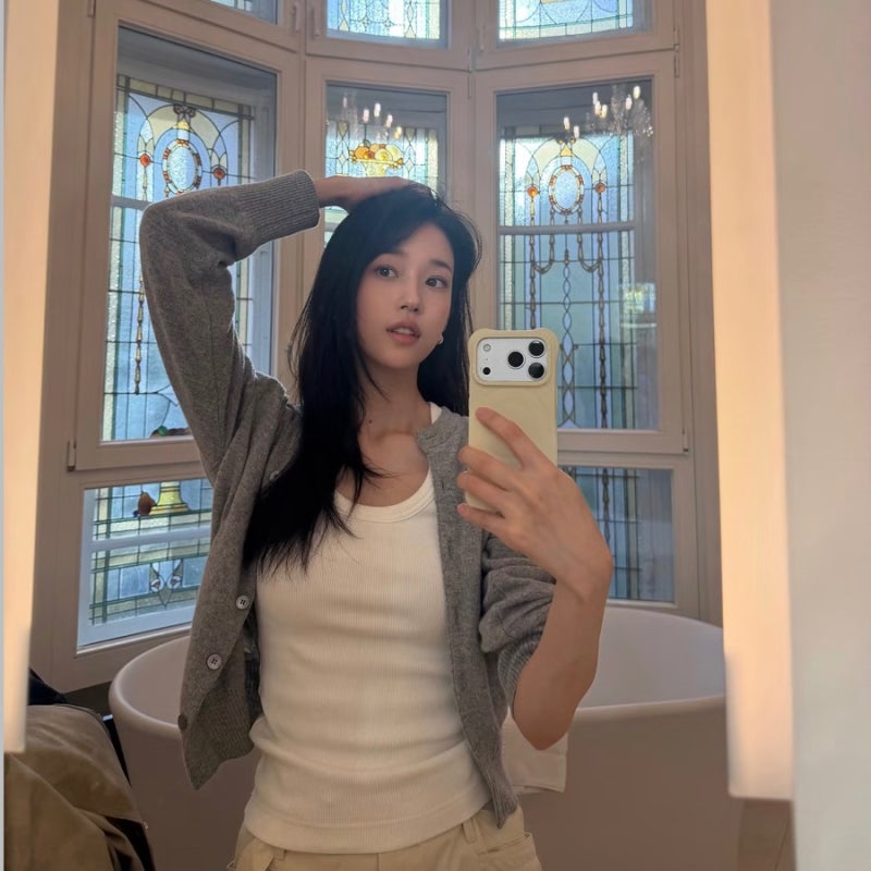 The celebrity who caused a sensation as a high school heartthrob even before debut... Celebrity casual fashion
