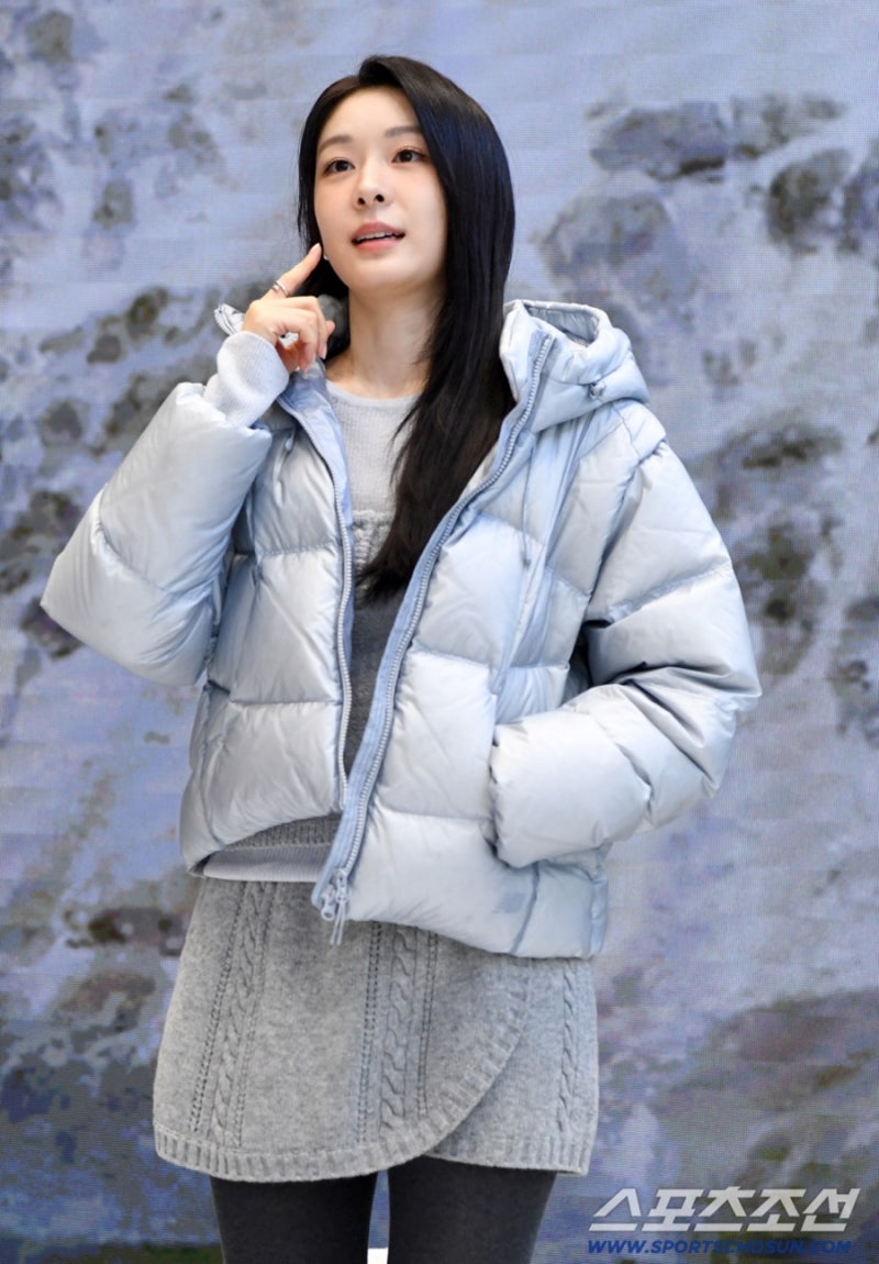 It's an awkward style... but sports star winter fashion showing signs of becoming a trend