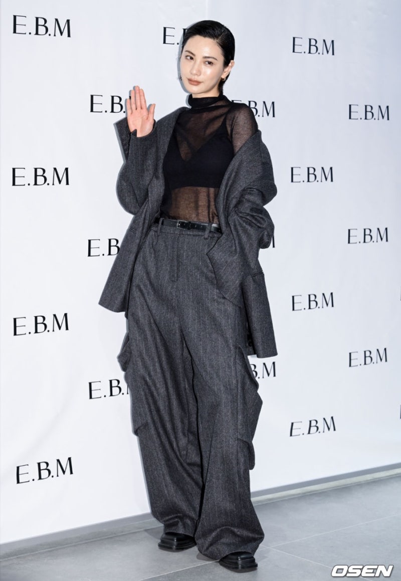 The actress who caused a sensation with her suit fit because she wore menswear but her face was so pretty