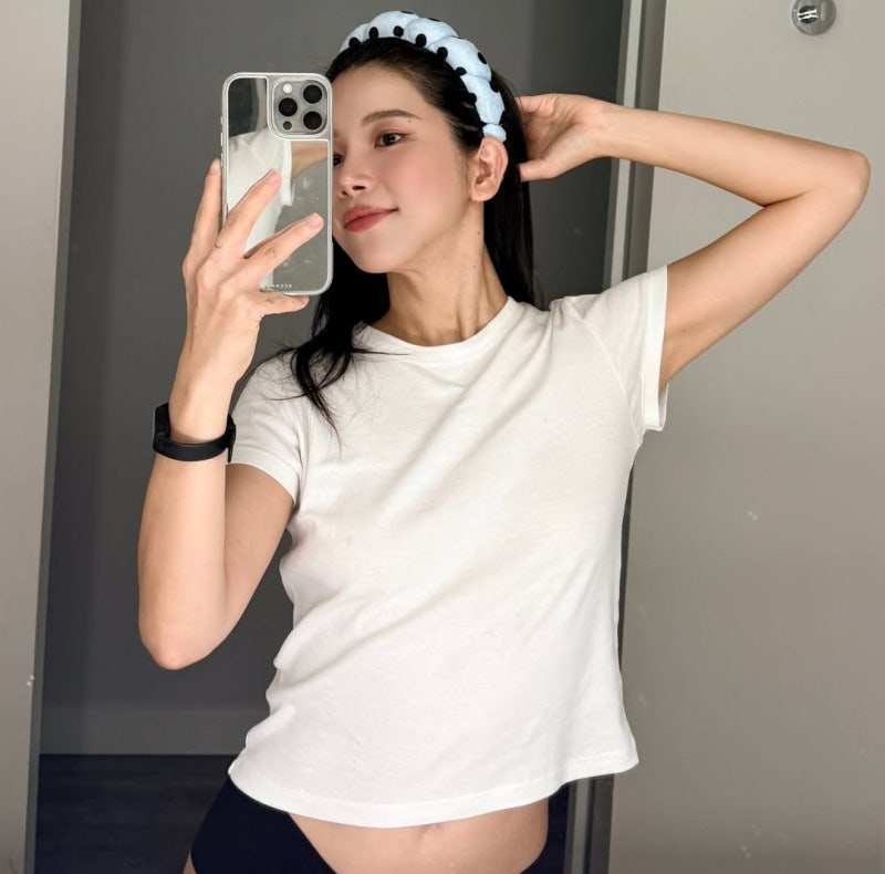 Mamamoo Solar's LA Casual-Cool is the Revenge Era We Didn't Know We Needed
