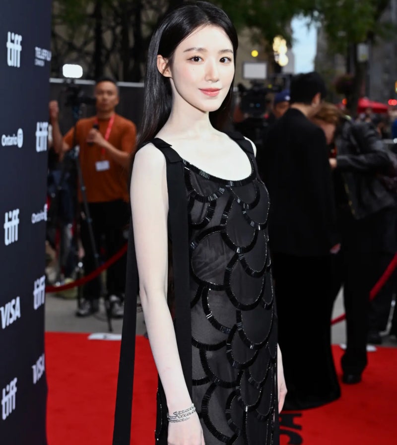 "She passed the audition after following a friend..." (G)I-DLE Shuhua's dress fashion