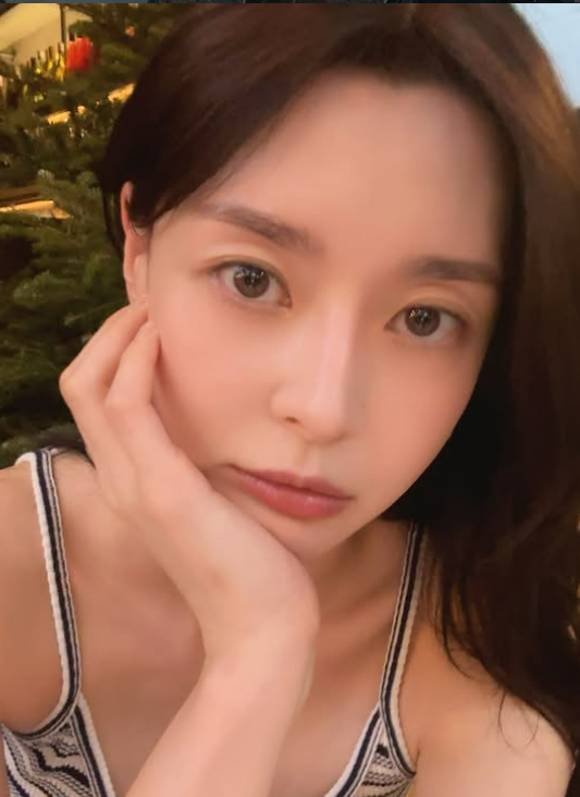 Kwon Nara's Casual Instagram Edit Has People Losing It—Zero Styling Effort Needed
