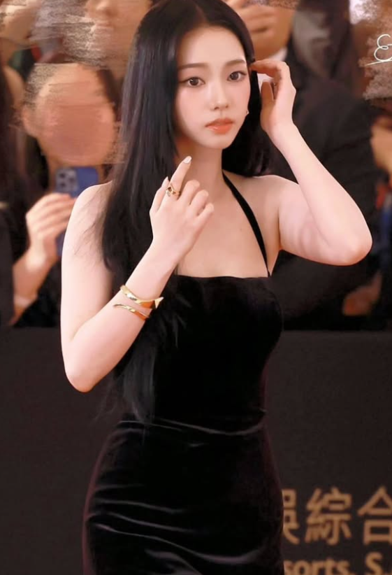 Karina Nails Two Completely Different Vibes: Angelic Blue Dress to Sultry Black Velvet
