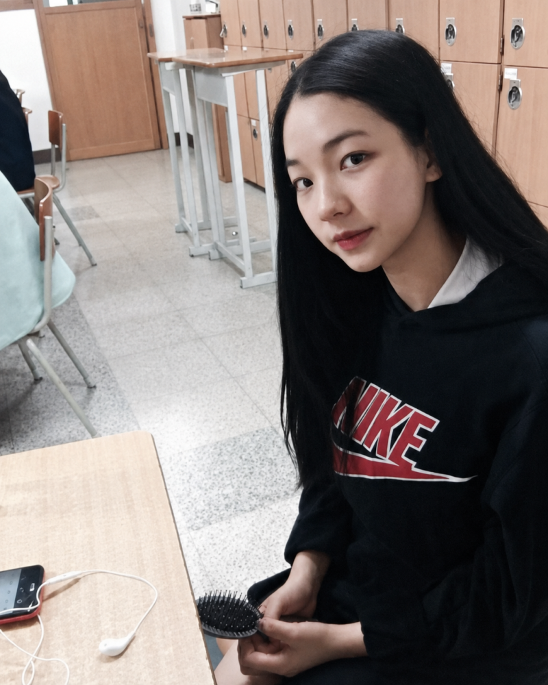 Karina Before the Goddess: High School Ji-min Was Just a Regular Human, and That Might Be the Point