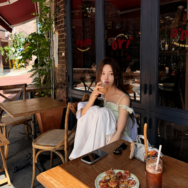 Nam Gyuri's Shanghai-to-Seoul Code Switch: Glam at Night, Brunch Casual by Day