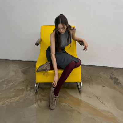 Hyomin Wore One Shoe in Two Radically Different Looks and Made Us Actually Question Our Style Preferences