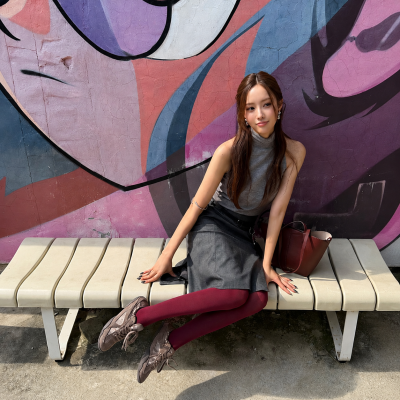 Hyomin Wore One Shoe in Two Radically Different Looks and Made Us Actually Question Our Style Preferences