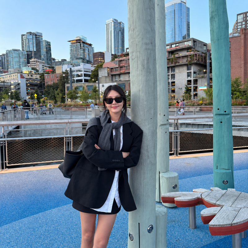 From Supermodel Runway to Acting: Han Jihye's Travel Wardrobe from Seattle to Shanghai