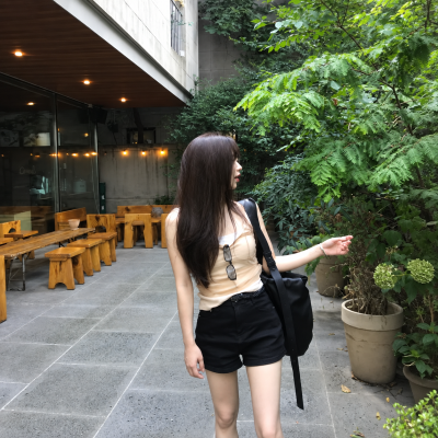 Choi Hee-jin Studied Abroad Then Pivoted to Acting—Here Are Her 4 Most Thoughtful Daily Looks