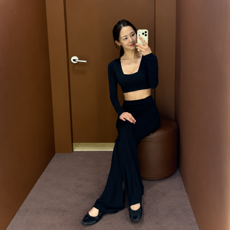 "She used to be the visual member of a group overflowing with healthy beauty..." Her recent look as she now works as an actress