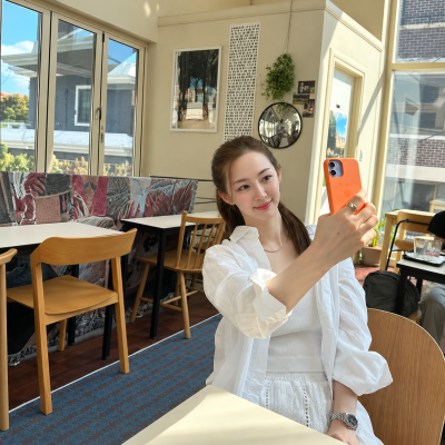 "She used to be the visual member of a group overflowing with healthy beauty..." Her recent look as she now works as an actress
