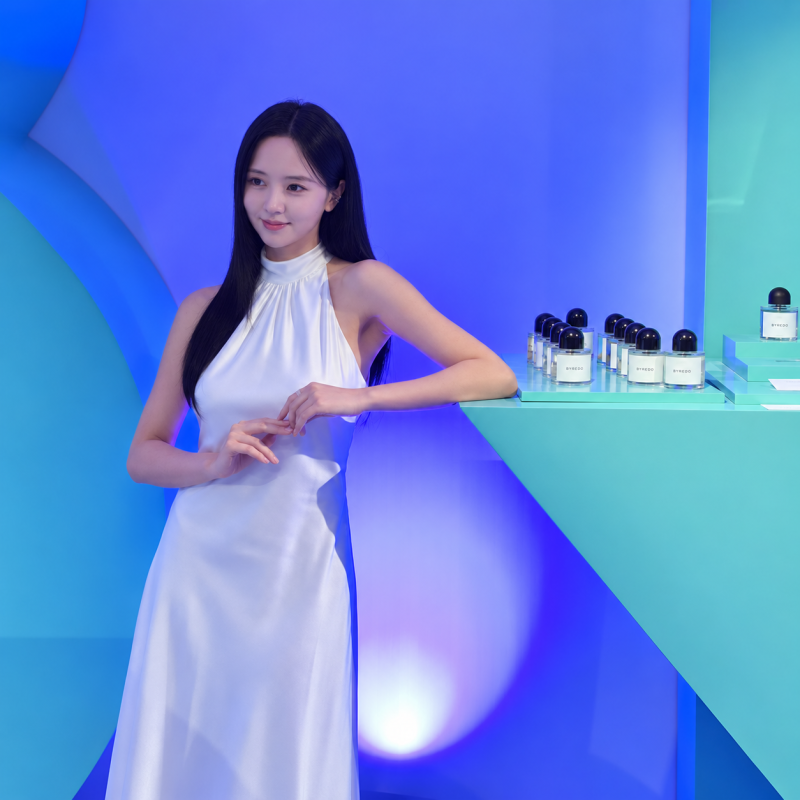 "They say she is an actor whom even Han Ga-in acknowledged she sees her own reflection in..." The look of an actor who started as a child actor