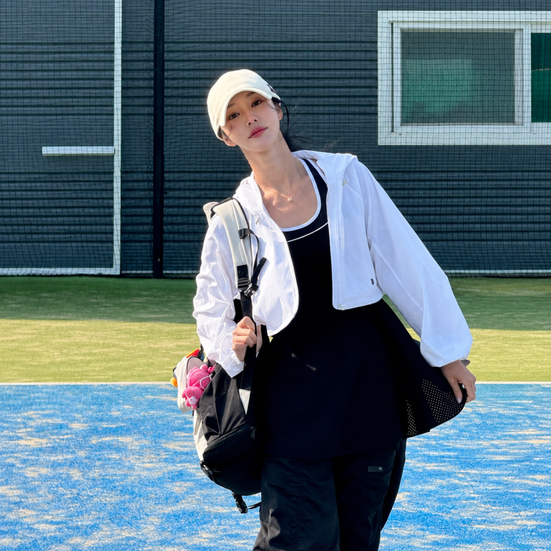 "They say she's the Karina of the tennis world..." Ssoyoni, with 140,000 Instagram followers, showcases her court fashion looks