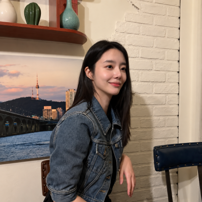 "They say she's ranked #1 in looks and hips at Hallym Arts High School..." The daily look of a former idol whose true calling is acting.