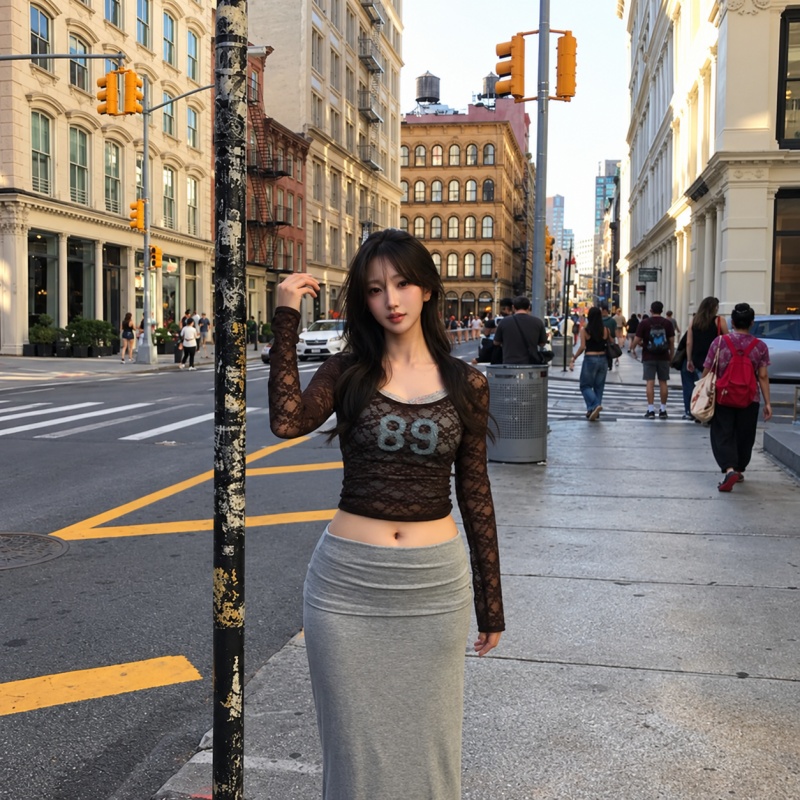 "They say she's one of the top three beauties of Yonsei University's Department of Journalism..." From a beautiful announcer's New York see-through crop top look to her summer festival look