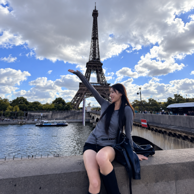 "They say they are the 'Top 3 Beauties' of the tennis world..." Daily looks of players expressing their individual charms with distinct images and vibes.