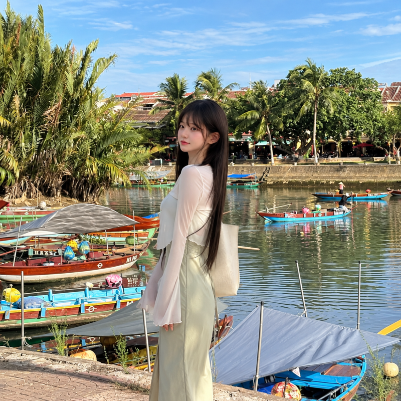 "They say her looks are on the level of Go Yoon-jung and her figure is on the level of Karina..." The daily look of the Go Yoon-jung of the influencer world.