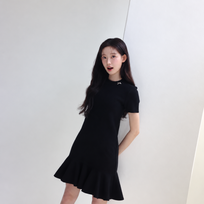 "Prettier than Go Yoon-jung... Wow, I can't believe it..." The daily look of a top-tier actress